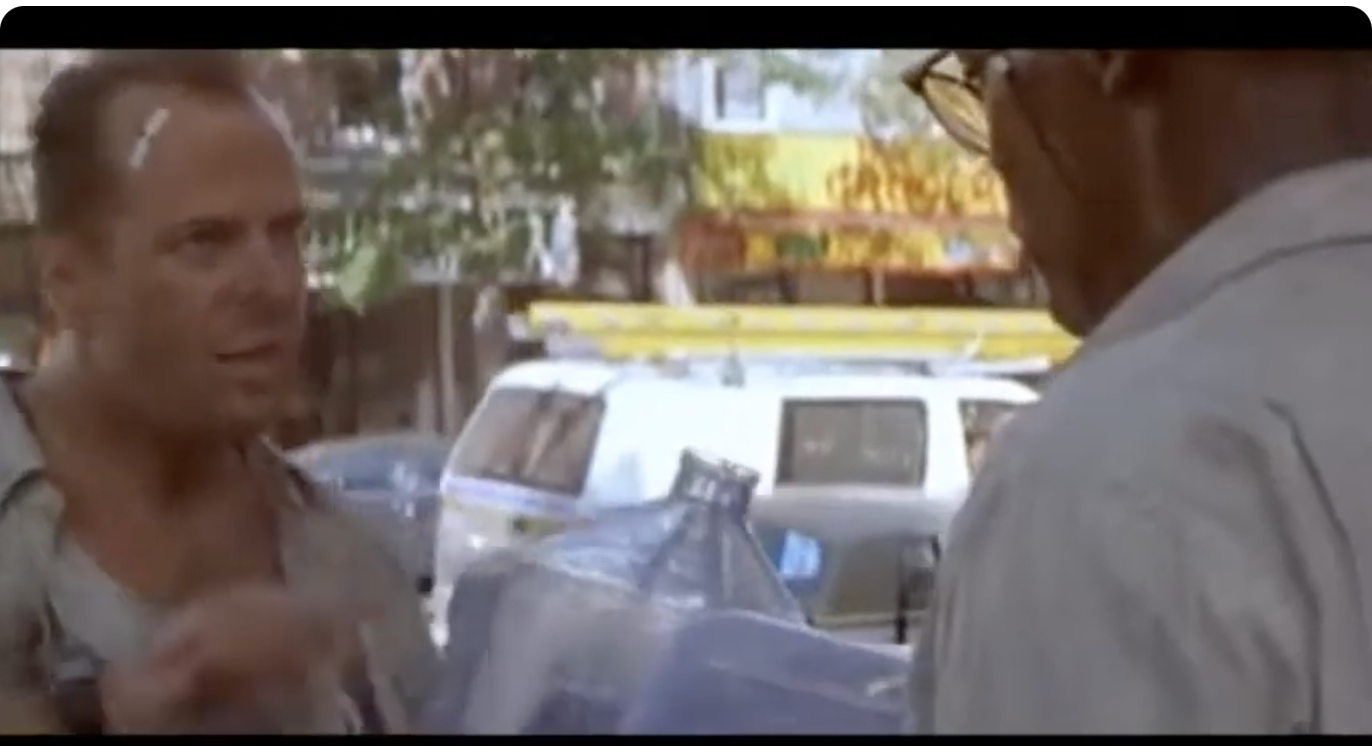 Die Hard III - extrait de l'enigme des 2 bidons